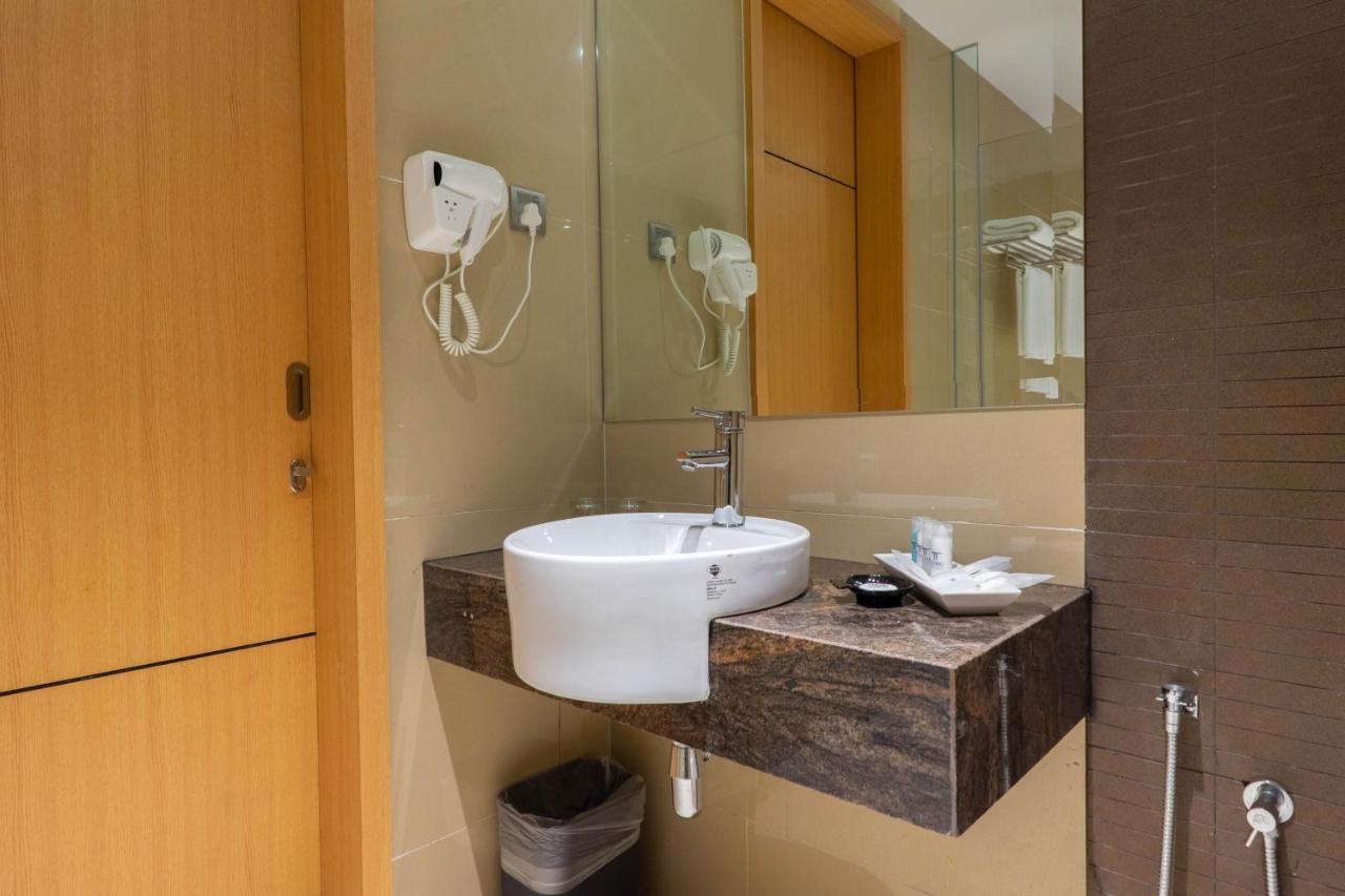 Tamu Hotel & Suites קואלה לומפור מראה חיצוני תמונה