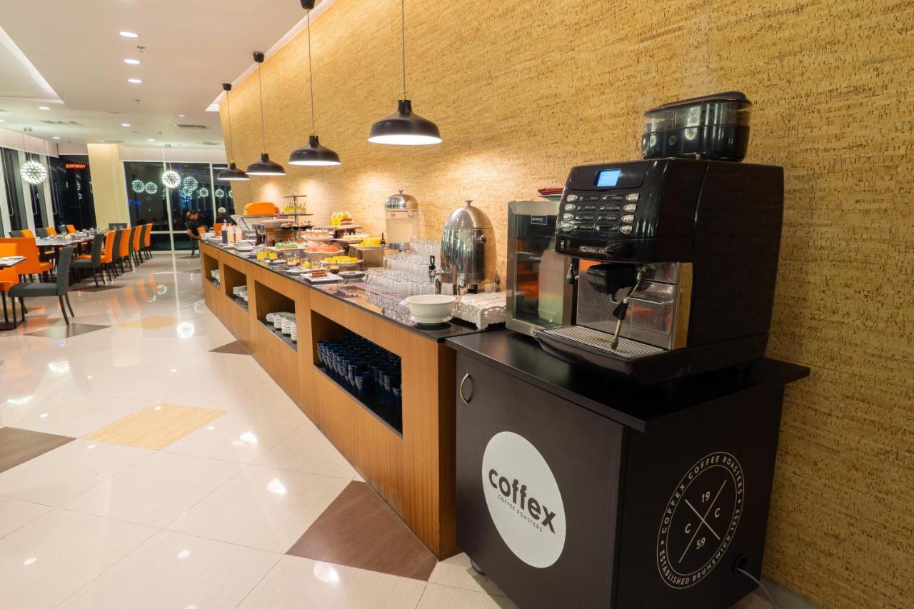 Tamu Hotel & Suites קואלה לומפור מראה חיצוני תמונה